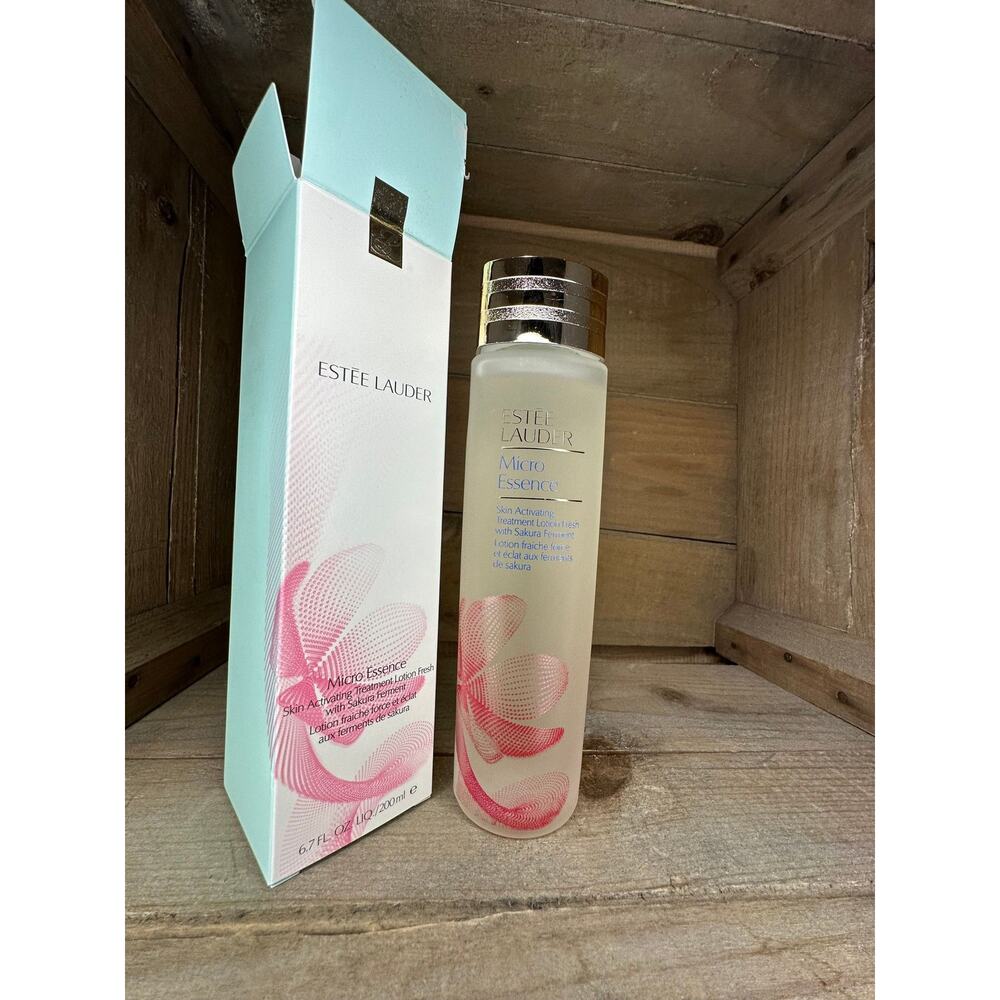 Estée Lauder Micro Essence
